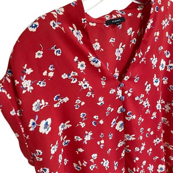 Anthropologie Pleione Red Blue Floral V-neck Button Accent Top Hi- Lo Hem S - Picture 6 of 9